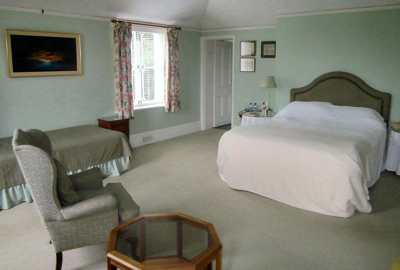 Bed and Breakfast Hollybank House Емсворт Екстер'єр фото